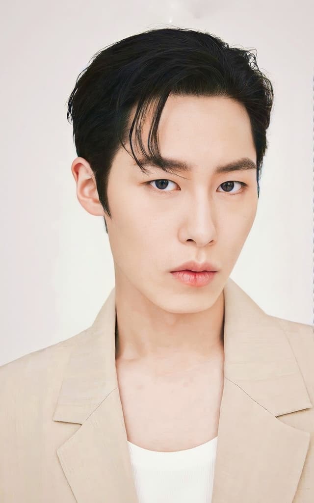 이재욱