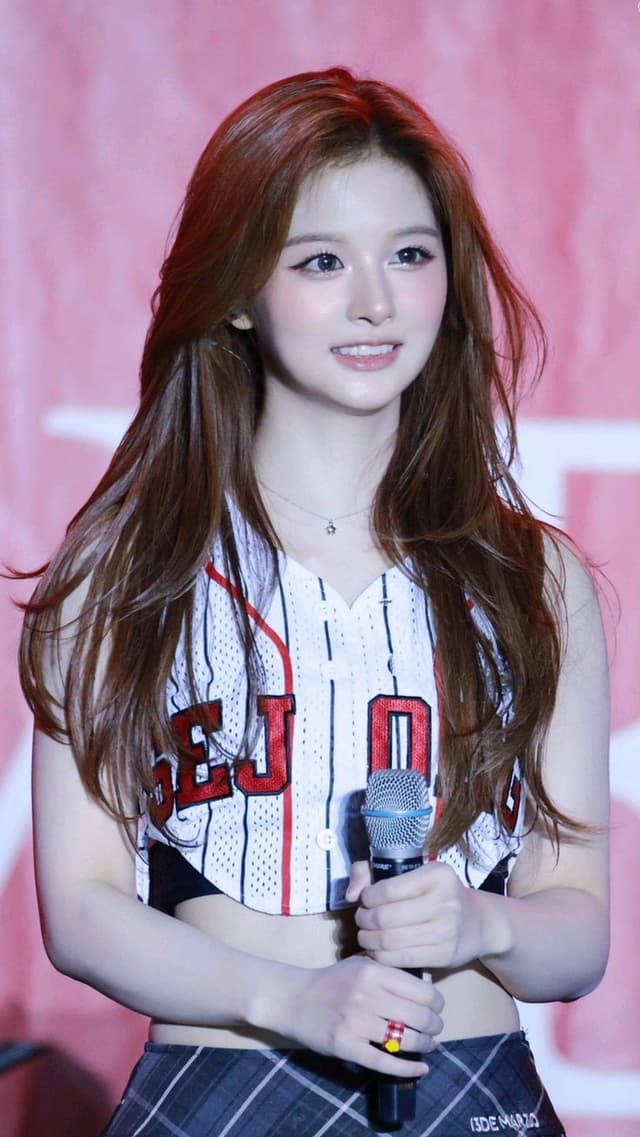 설윤