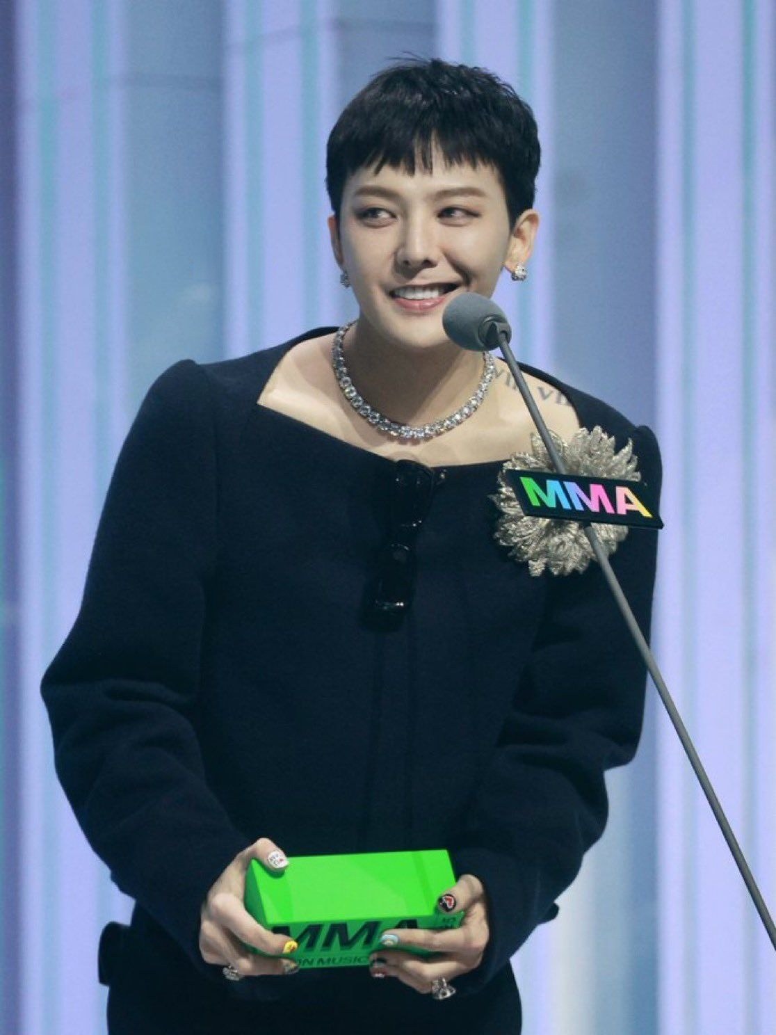 지드래곤 (G-DRAGON) - BIGBANG