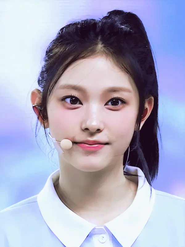 Haerin (강해린)