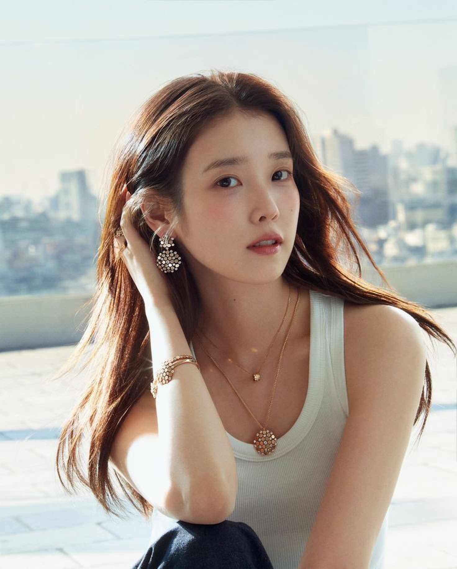 아이유 (IU)