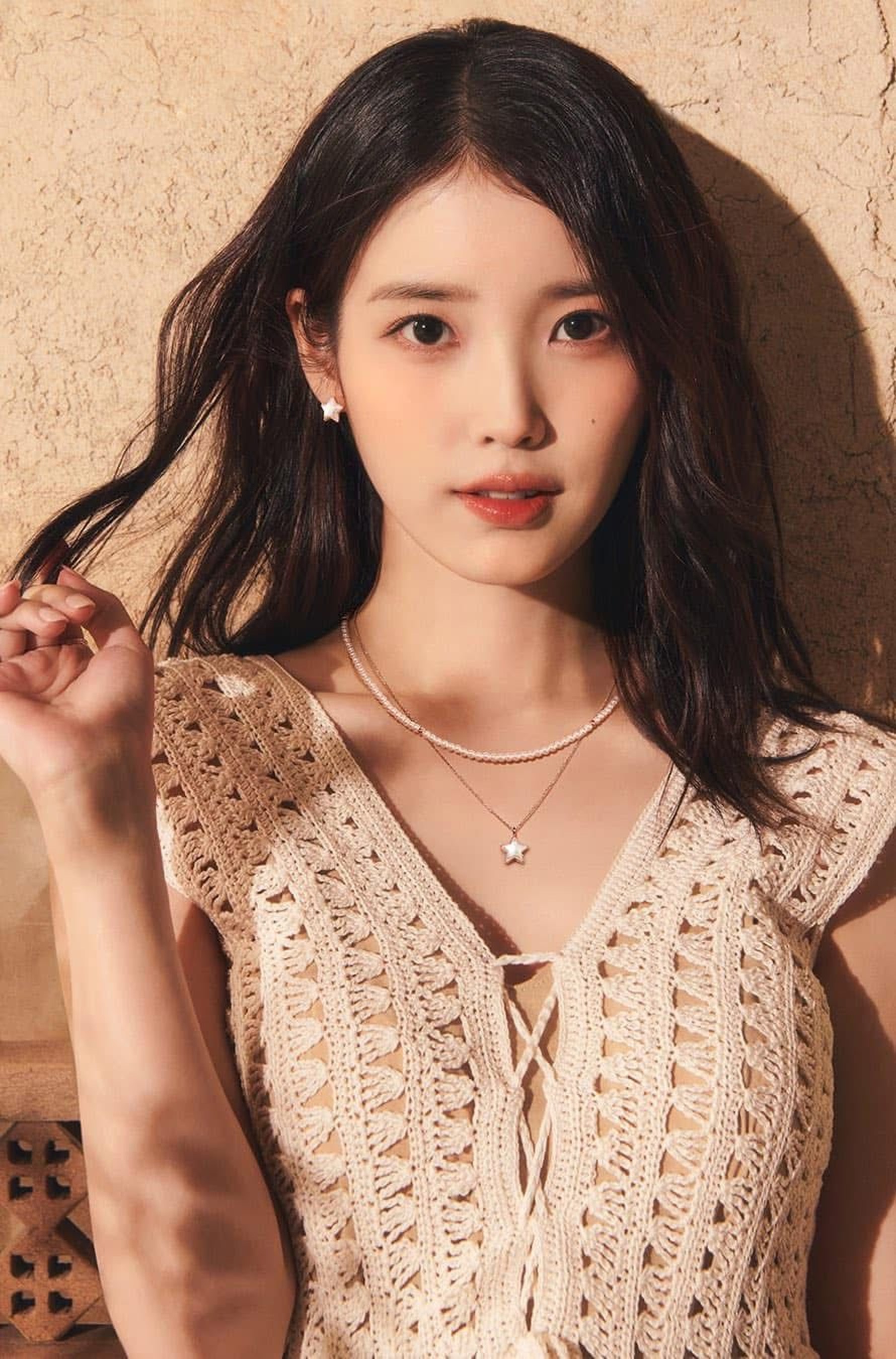 IU (이지은)