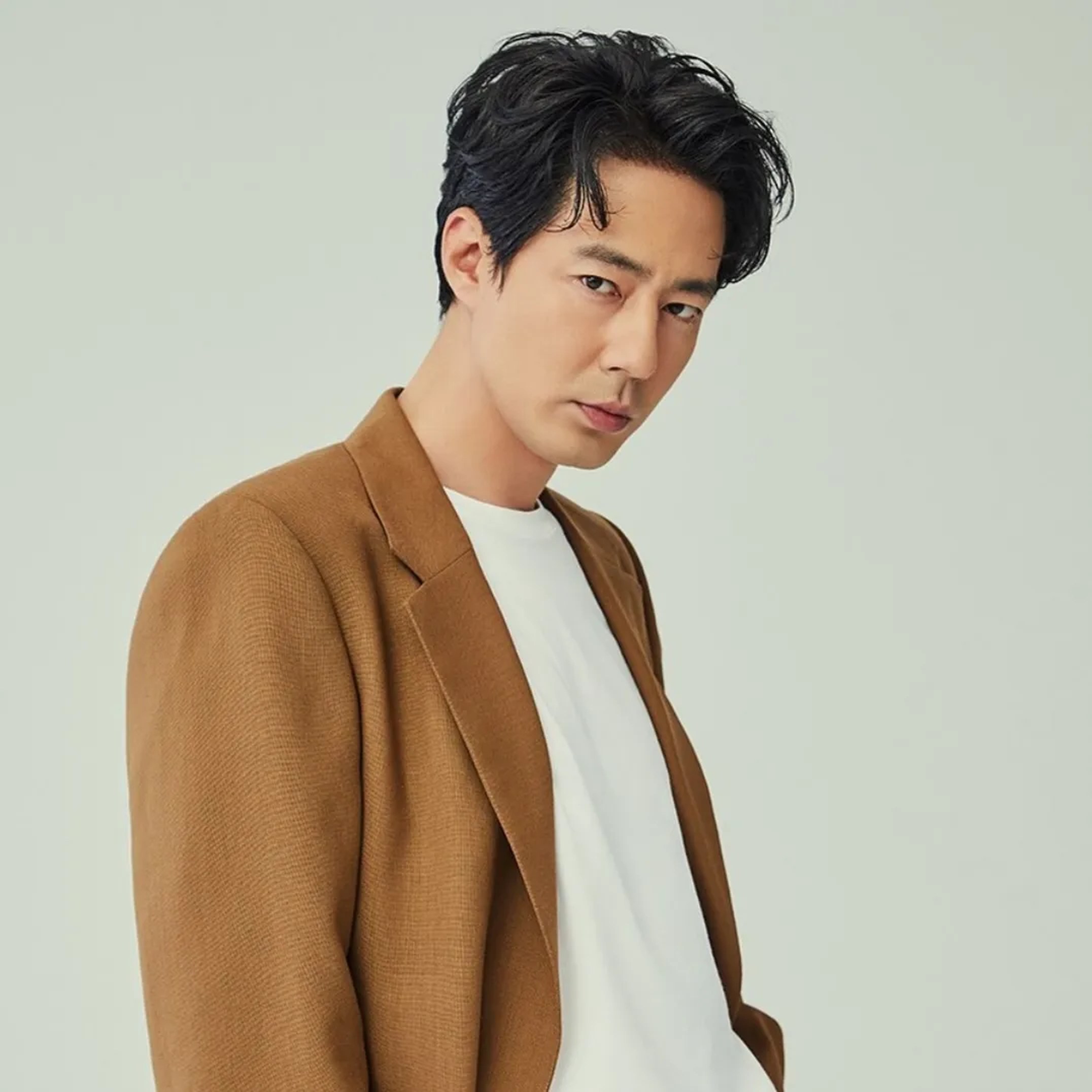 Jo In-sung (조인성)