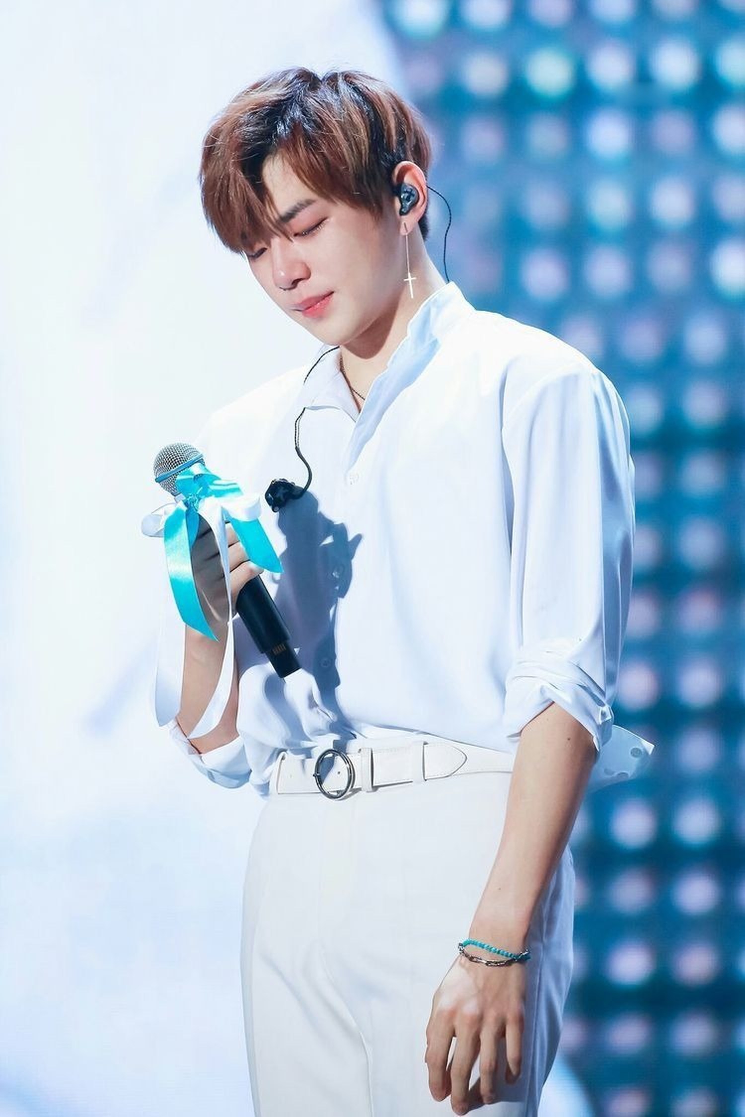 강다니엘 (Kang Daniel)