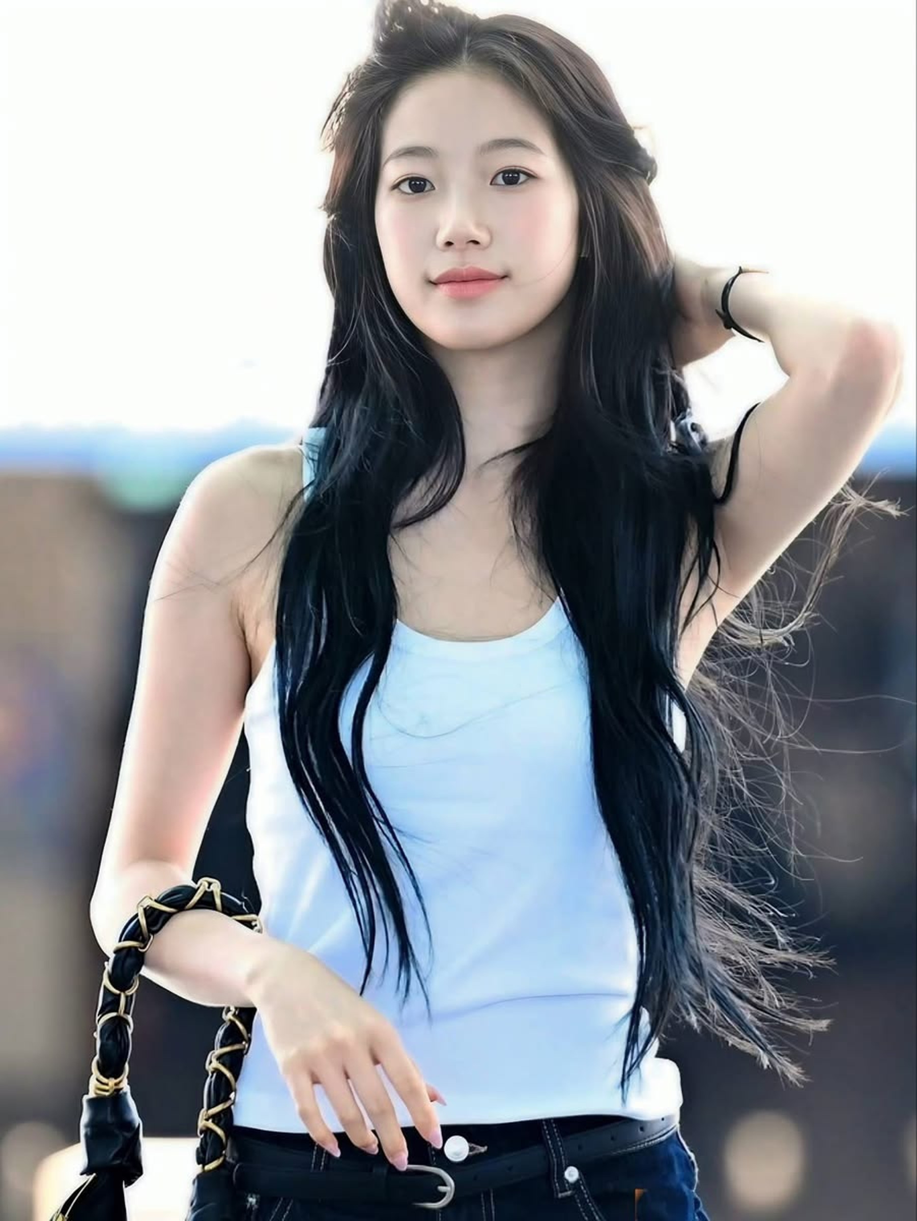카즈하 (Kazuha, 나카무라 카즈하) — 공항