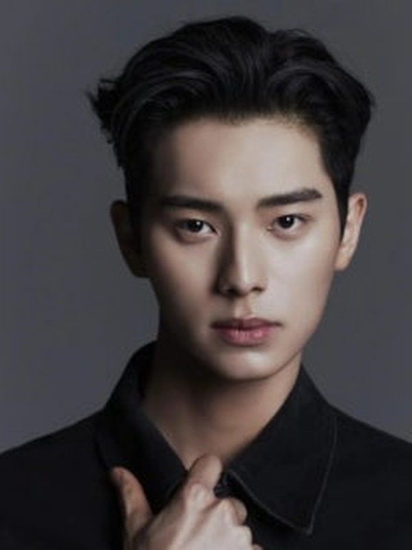 Lee Chae-min (이채민)