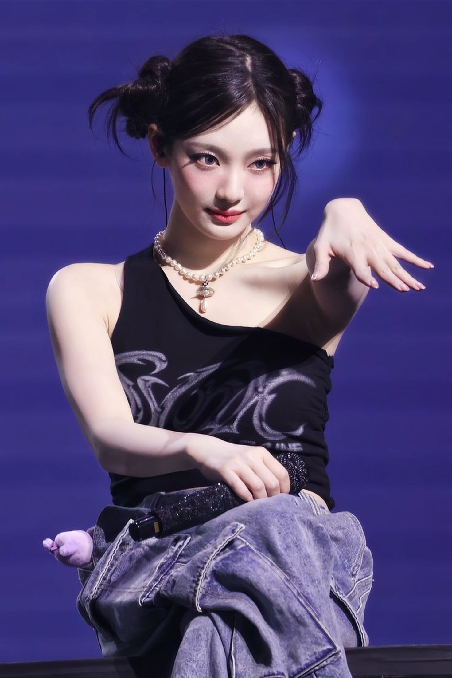 NingNing (닝닝)