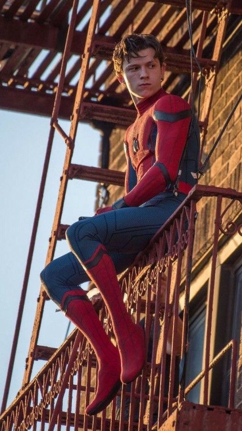 Tom Holland (톰 홀랜드)